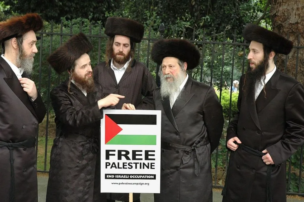 Study Finds Real Jews Are The Ones Who Agree With Your Politics