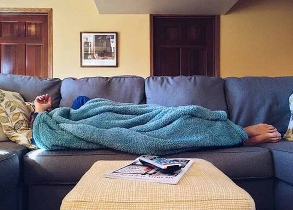 Husband Who Suggested Early Start On Passover Cleaning Thinks Couch Actually Not Bad Place To Sleep