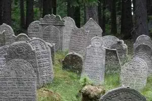 Jewish cemetery
