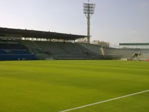 empty Bloomfield Stadium