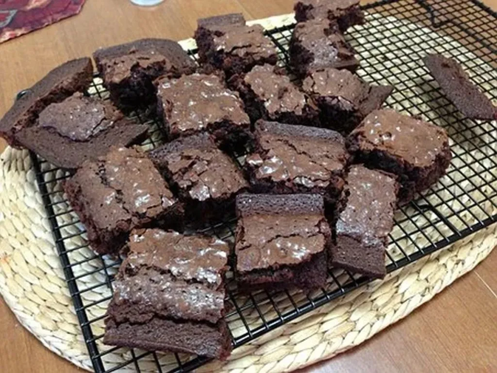Twitter Fails To Apply ‘Disputed’ Label To Mother-In-Law’s ‘World’s Best Brownies’ Claim