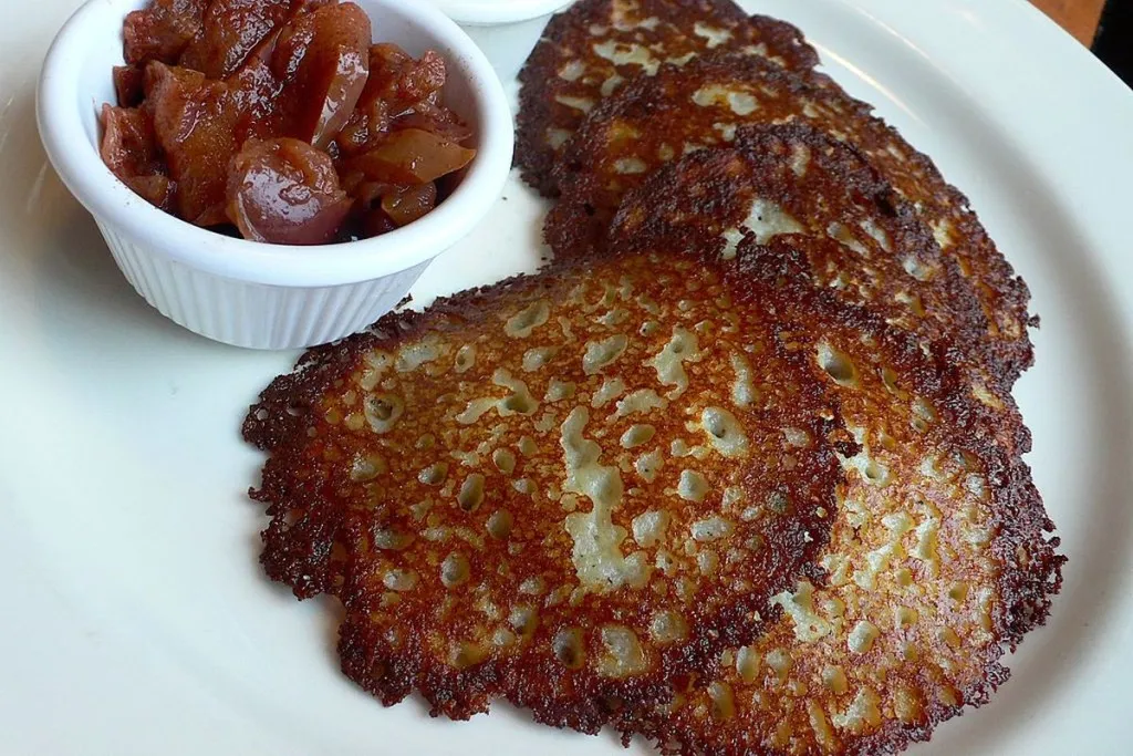 Palestinian Scholars: Fried Hanukkah Foods An Insult To Oil-Based Arab Economies