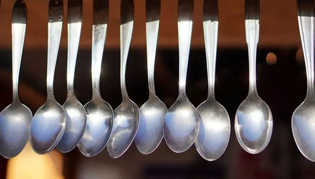 Divorcing Couple In Bitter Custody Battle Over ‘Good’ Spoons