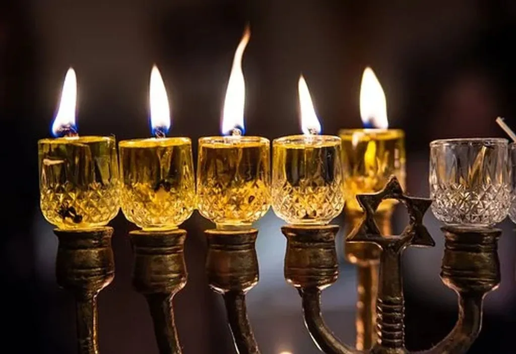 Media Attempting New Hanukkah Miracle, Trying To Center Trump For 8 More Years