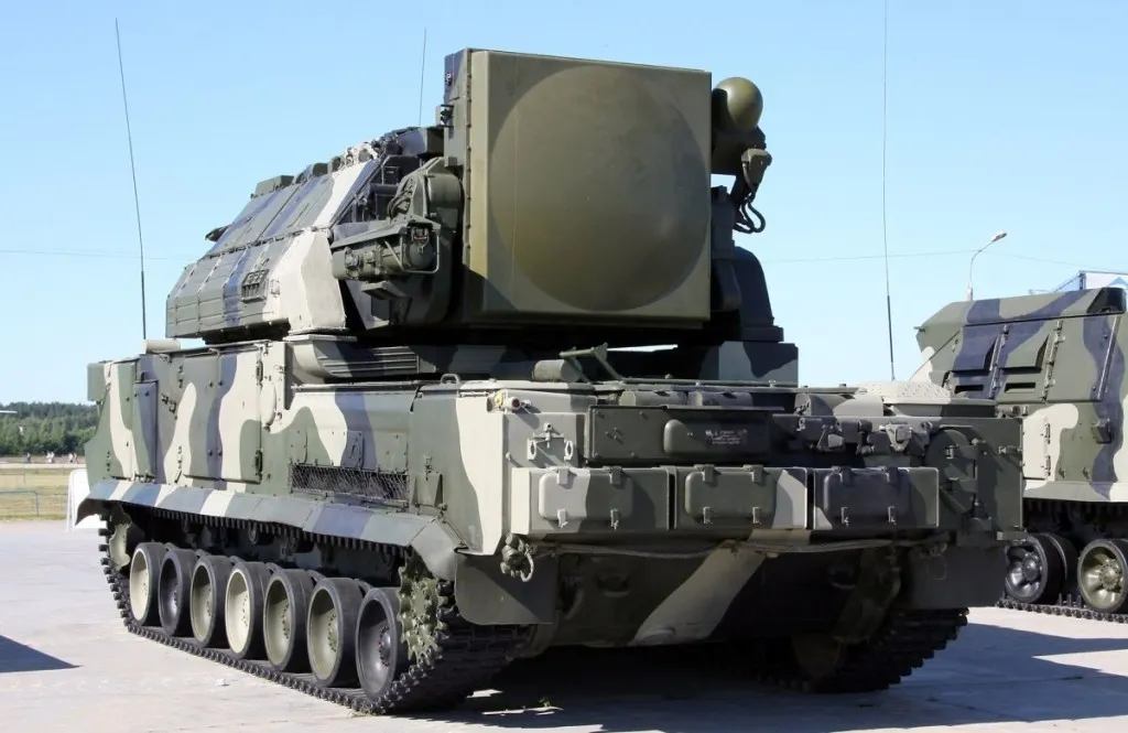 Netanya Man Claims He Just ‘Found’ Russian Anti-Aircraft Vehicle He’s Driving Around