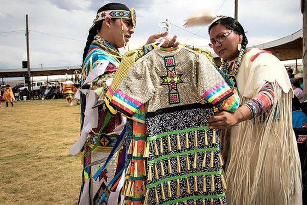 Activist Torn Between Helping Native Americans, Claiming Palestinians There First