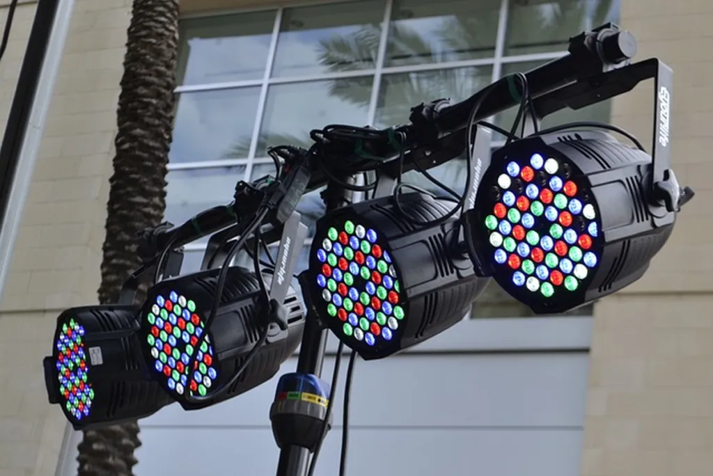 Khamenei, IRGC Bigwigs Fitted With Lights To Prevent Getting Spooked By Own Shadows