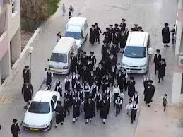 The first recruits will serve as the van guard.