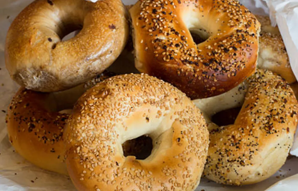Whole Basket Of Leftover Bagels From Community Event Wont Fit In Dad’s Pockets