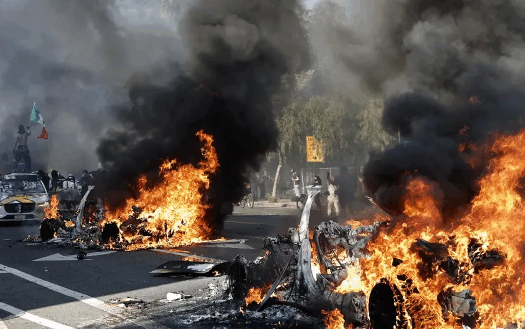 US College Campus Rioters Frustrated That LA Rioters Getting All The Attention
