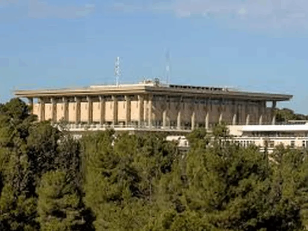 Missiles Disrupt Knesset Session; Israeli Opinion Of Iran Skyrockets