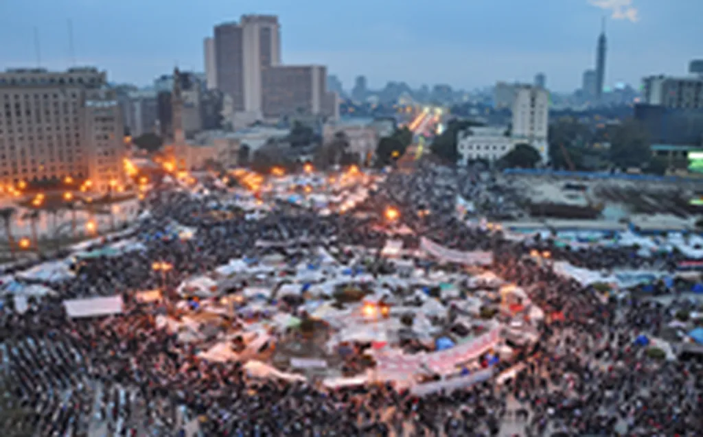 Mubarak Case Collapses, Killing 1
