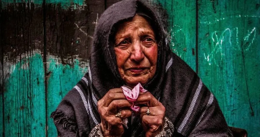 Palestinians Form Elite Unit To Cry For Foreign Cameras
