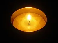 200px-Yom_Hashoah_candle