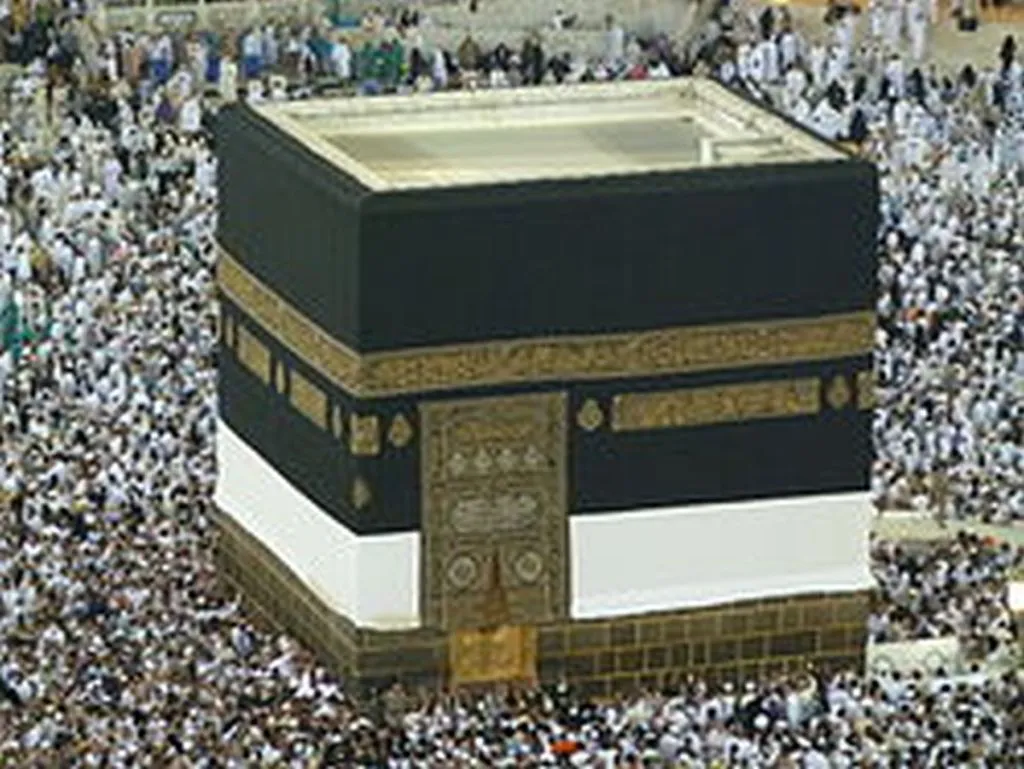 Mecca To Chip Away At Kaaba To Arm Temple Mt. Palestinians