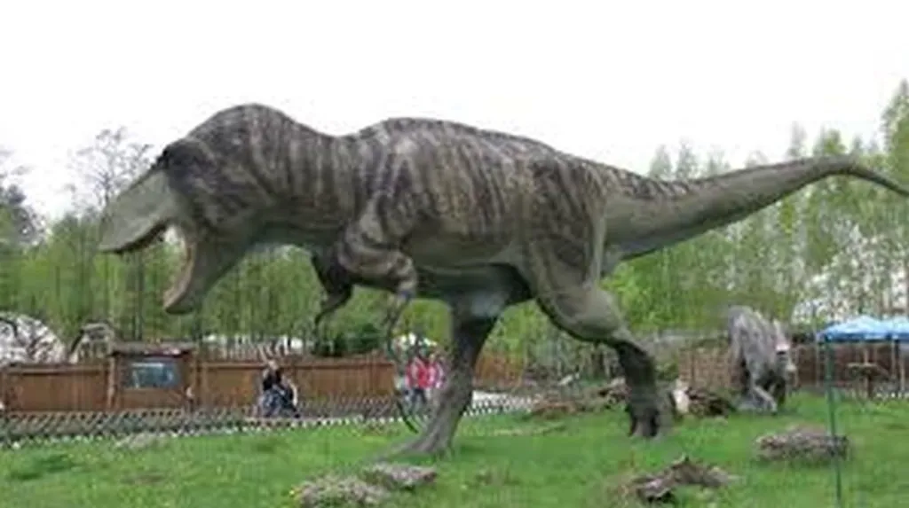 Tyrannosaur Pleased His Remains Fund Mideast Tyrants