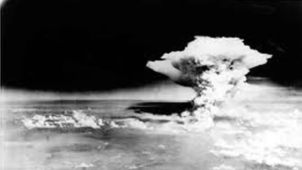 Obama Apologizes For Hiroshima Getting Nuked Instead Of Israel