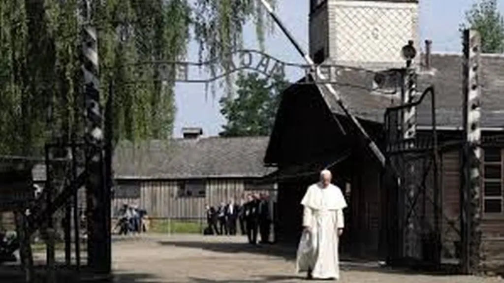 Mideast Christians Already Feeling No Impact From Pope’s Auschwitz Visit