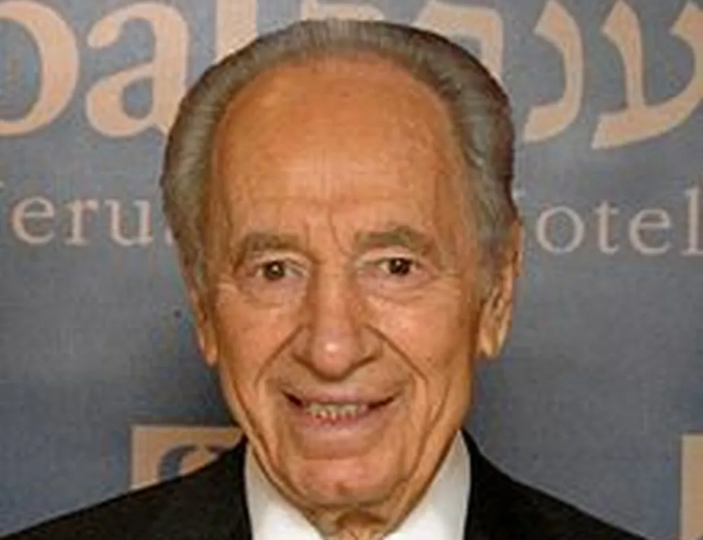 Iran Mulls Nuclear Strike On Israel As World Leaders There For Peres Funeral