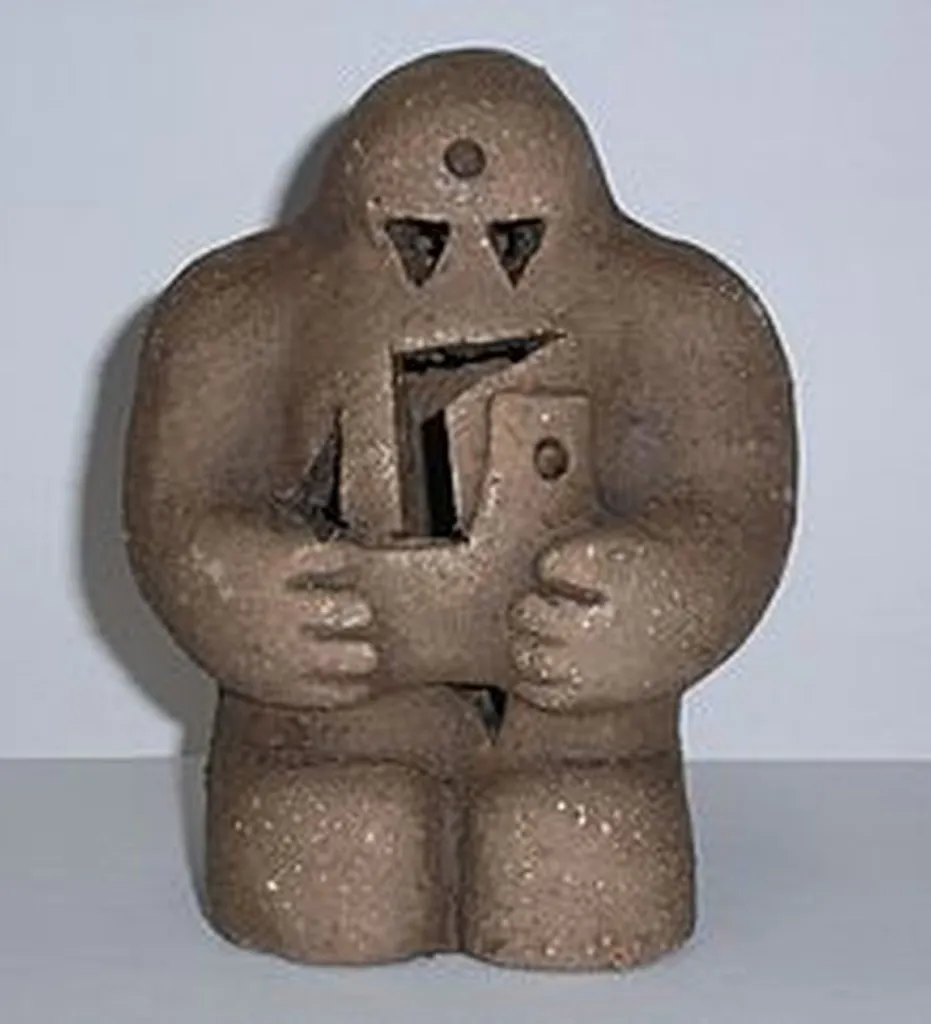UN Condemns Prague Golem As Violation Of Pillagers’ Rights