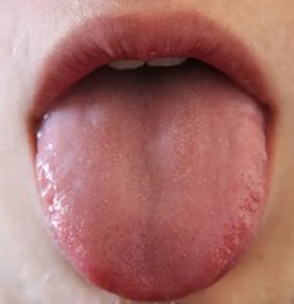 Arab Anuses Getting Callused By European Tongues