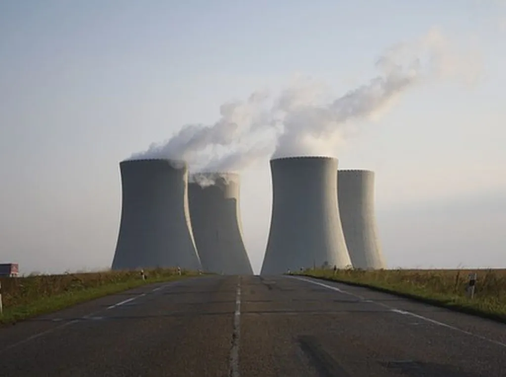Palestinians To Build Nuclear Overreactor