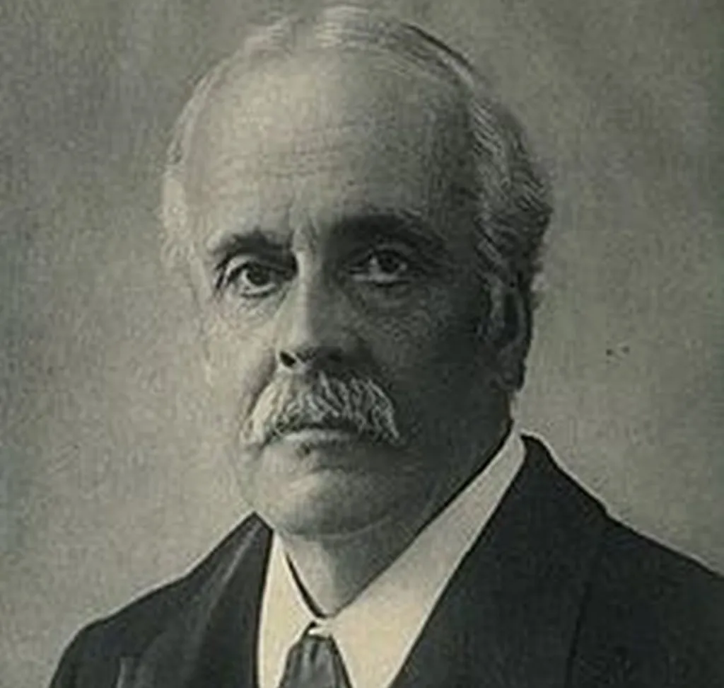 Britain Apologizes To Balfour For Palestinians