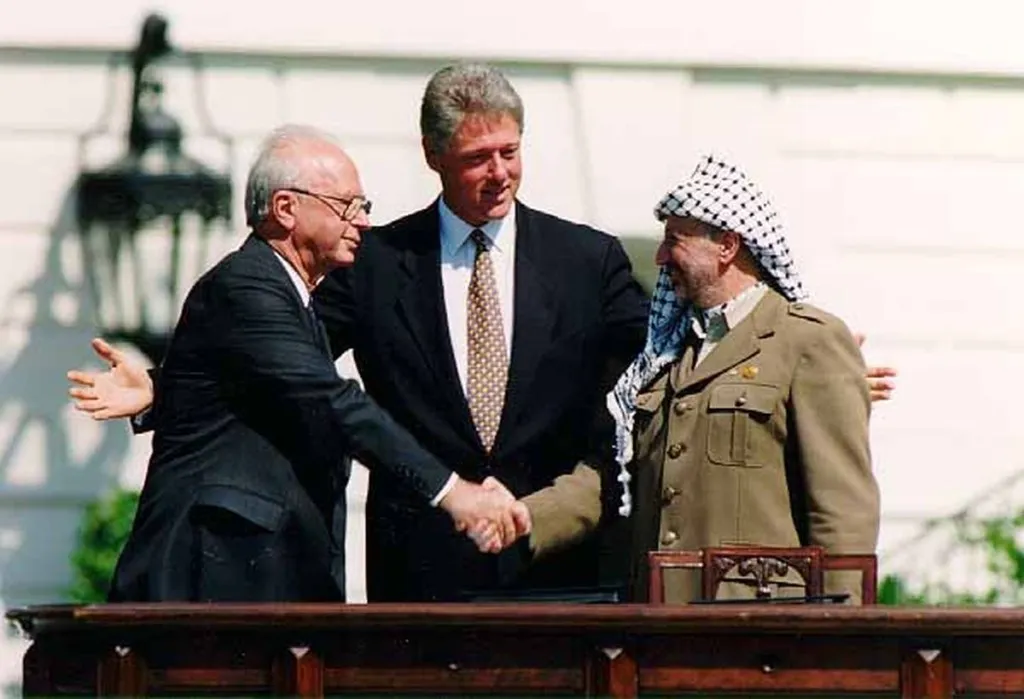 Dalia Rabin Says Clinton Groped Her Father At Oslo Signing