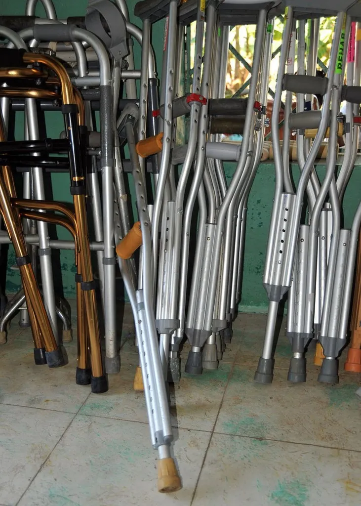 As A Gaza Protester, I Don’t Know How Actual Injured People Use These Crutches